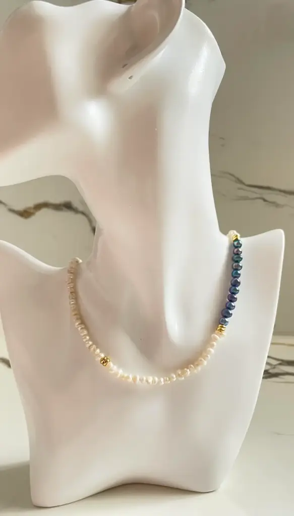 Collier 3 – Luxe intemporel