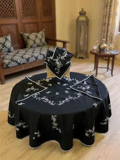 [Dar Maalma 09] embroidery computer tablecloth\