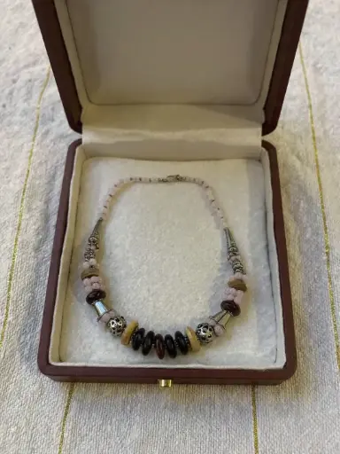 [Dar Maalma 32] The Oud & Earth Essence Necklace – Premium Stainless Steel with Selected Agarwood & Natural Mineral Stones